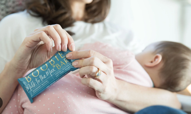 Natural Galactagogues vs. Synthetic Options: What’s Best for Your Breastfeeding Journey?