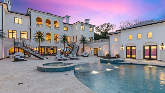 Luxury Outdoor Living Upgrades That Make a Home Feel Resort-Ready