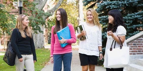 9 Things you need to tell your daughter about Mean Girls