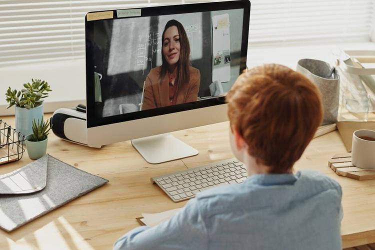 How Virtual School Is Changing the Way Learning Happens