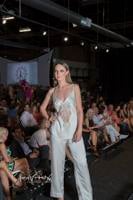 Amazing Lace's Amazing Fashions!