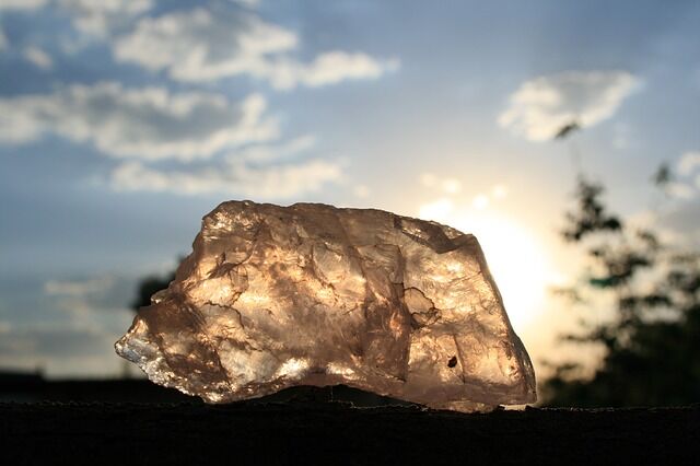 How Can Crystals Be Dangerous And Perilous – Find Out Here
