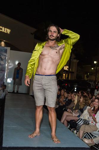 Photos by Henh Chenh