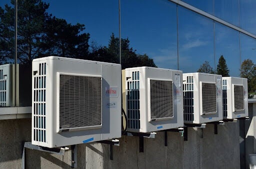 6 Ways Technology Improves HVAC Education and Skills Development