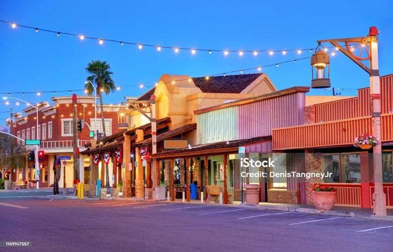 Moving To Scottsdale, AZ With Moving at Ease