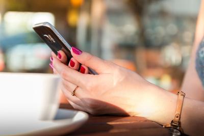 Could e-wallets deliver a cashless economy?