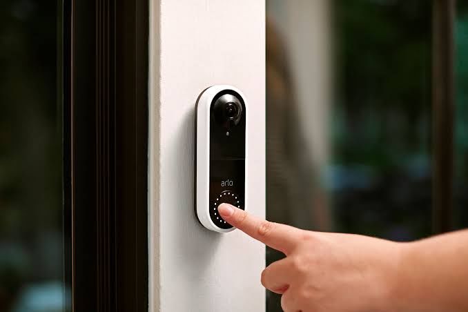 What are Some Amazing Technologies Built into Smart Homes?