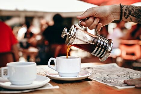 What are the Most Popular Local Cafes in Singapore?