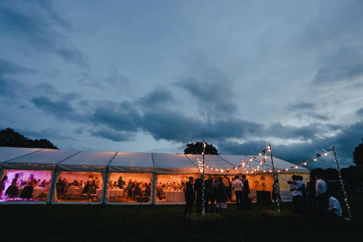 The Do's and Don'ts of Choosing a Wedding Venue