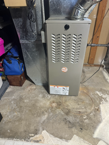 An integrated dehumidifier for humidity control.