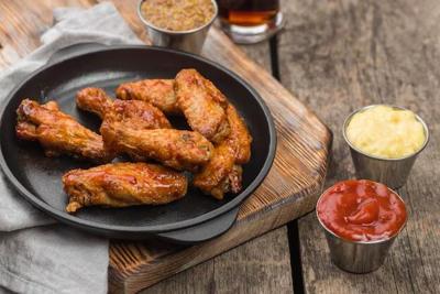 Wing It or Bring It: Nailing the Perfect Chicken Wing Delivery Experience