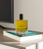 The Luxury of Oil Based Perfumes: Elegance & sillage.