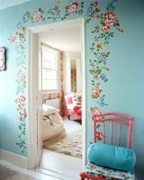 Floral Design Takes Luxe Decor
