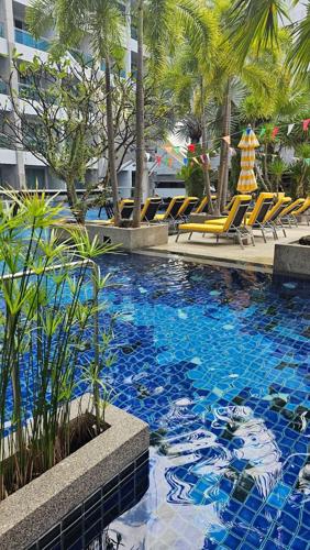 The Kee Resort & Spa Phuket: Where Patong’s Party Energy Meets Polished Comfort