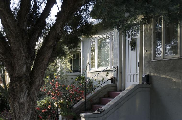 Bungalow Heaven to Modern Comfort: Smart Home Technology in Pasadena's Historic Districts