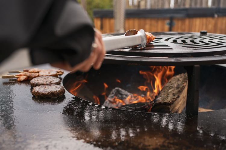 Wood-Fired Outdoor Cooking Gear Explained: Benefits, Tips, and Buying Advice