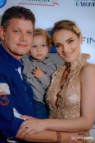 Photos by Miriam Figueroa