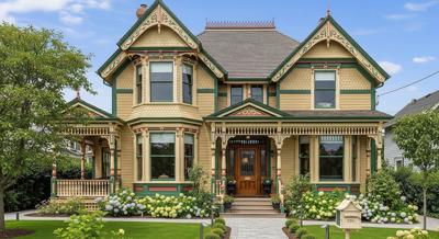 Historic Homes: Incorporating Trends in Renovations
