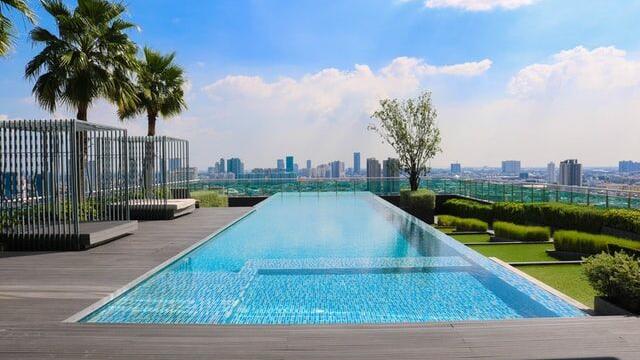 Easy Ways To Keep Your Pool Area Clean, Polished, And Guest-Ready
