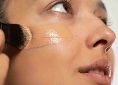 Discover Patrick Ta's Non-Comedogenic Foundation