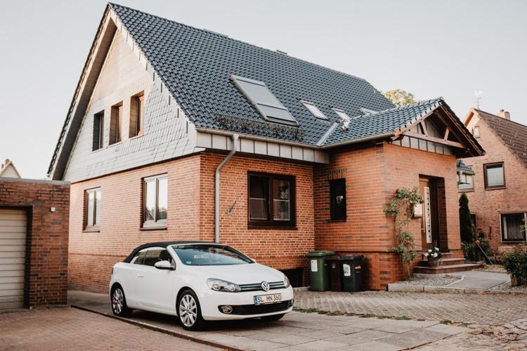 Why a Well-Designed Roof Elevates Your Home's Overall Appearance (2)