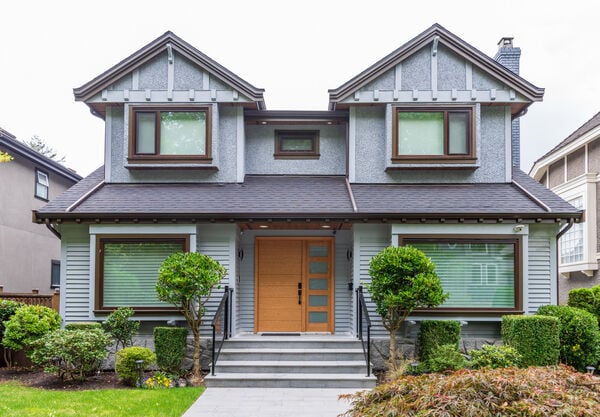 The Exterior Details That Make a Home Look More Expensive