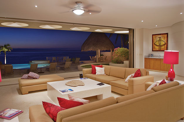 Cabo San Lucas Beachfront Villa