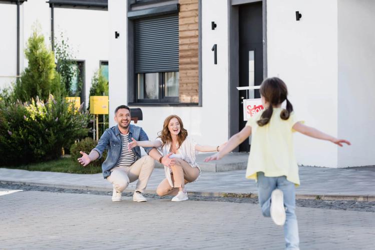 Buying a Home Is Emotional. Here’s How to Make a Clearer Decision Before You Commit
