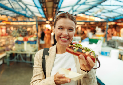 Culture Affects the Way We Eat While Traveling