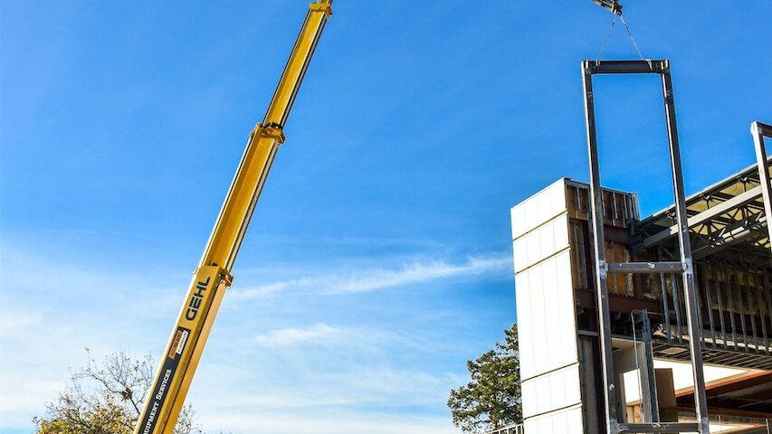 Operator Training: Lifting Skills to New Heights