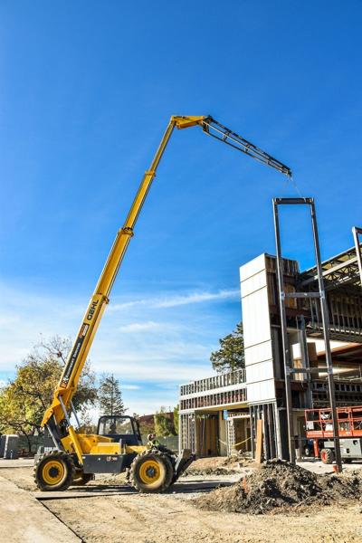 Operator Training: Lifting Skills to New Heights