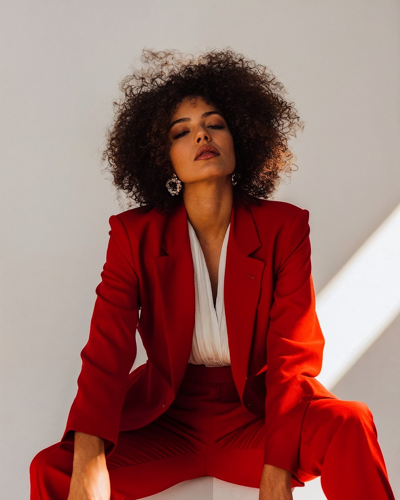 Fall 2025 Colour Trends: A Season of Bold Expression with Sumissura