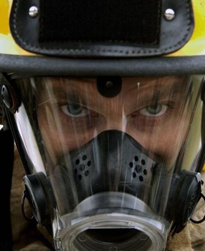 A Man look For the Right PPE Supplier for His Business
