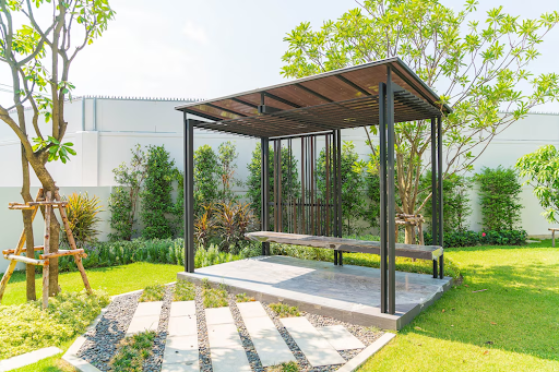 Extend Your Home’s Space with Functional Outdoor Areas