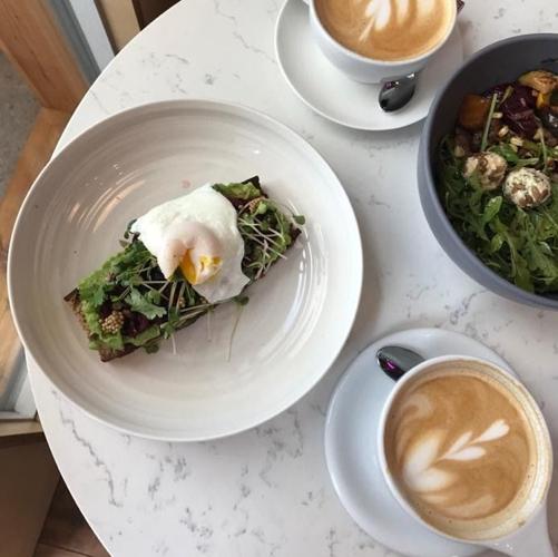 Best Healthy Brunch Cafes San Diego (3) Parakeet Health Brunch Cafe La Jolla