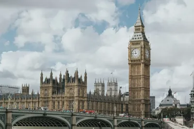 How Kiwis Can Budget for Their First Month in London