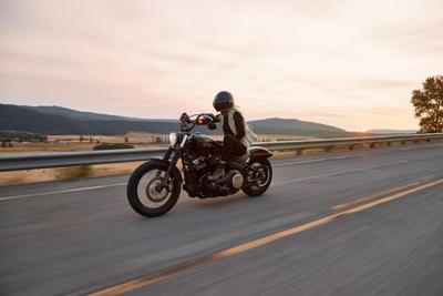 Driving a Motorcycle Is Scary Sometimes: How to Be Safe