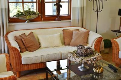 4 Tips for Creating a Cozy Living Area