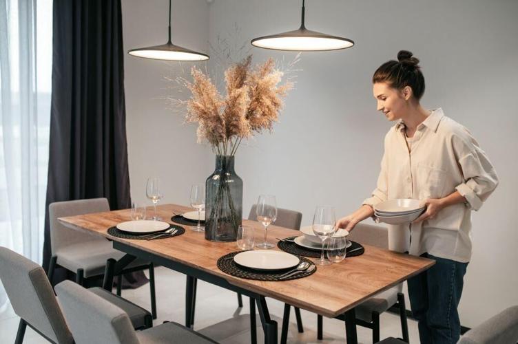 Why Should You Invest in a High-Quality Dining Table Set