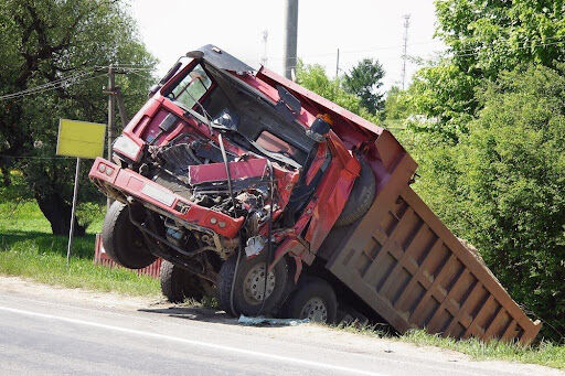 Jackknife Truck Accidents: What Are They?