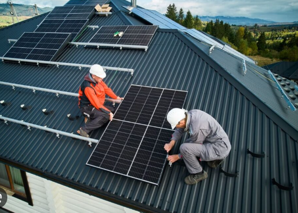 Enhancing Energy Efficiency and Comfort: The Vital Role of Roofing