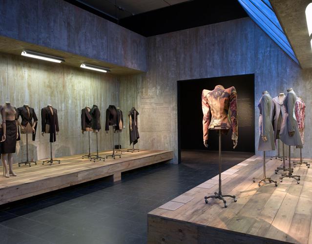 Spotlight on Alexander McQueen