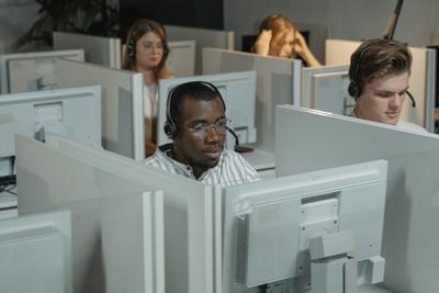 Guide to the Most Common Types of the Top Call Center Software Solutions