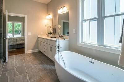 Exploring the 5 Latest Trends in Bathroom Designs