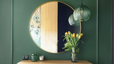 Reflecting Elegance: Choosing the Perfect Mirror for Your Space