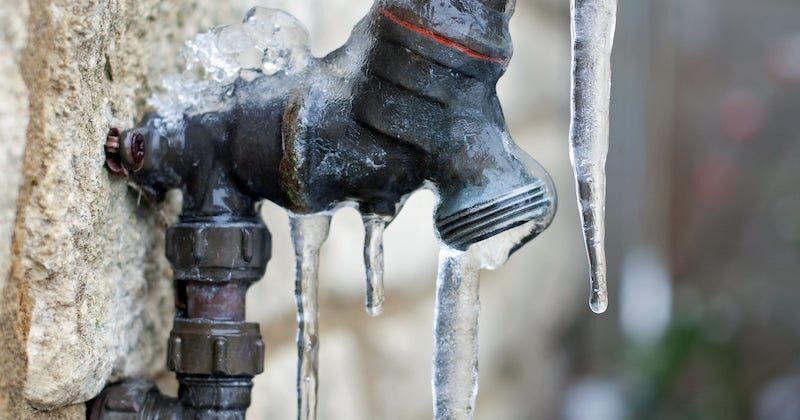Dealing with frozen pipes