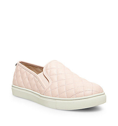 Steve Madden Brings Style to Summer