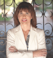 Luxury Realtor Danielle Short