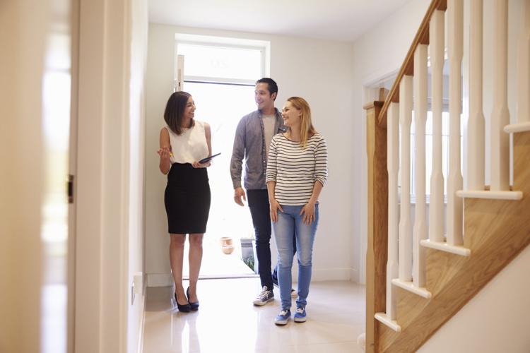 How To Stage Your Home Before Inviting Potential Buyers