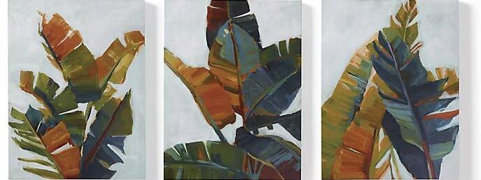 How to Style a Tropical Backyard With Accent Decor and Small Design Details